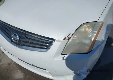 2011 Nissan Sentra 2.0S z USA, uszkodzony, nr VIN 3N1AB6AP8BL661510